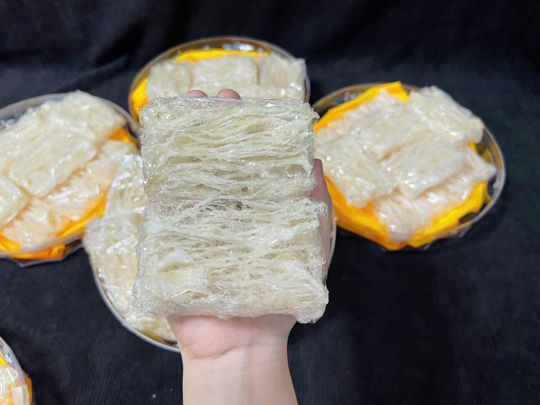 Yến tinh chế vuông sợi